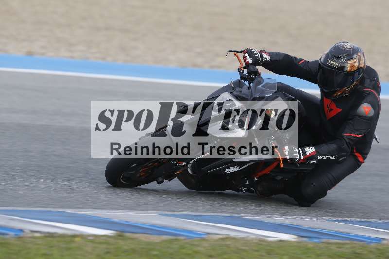 /Archiv-2024/01 26.-28.01.2024 Moto Center Thun Jerez/Gruppe rot-red/88